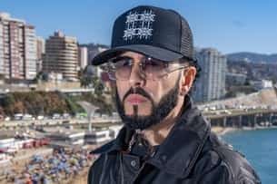 Yandel - SINFÓNICO (Latin) — Event poster